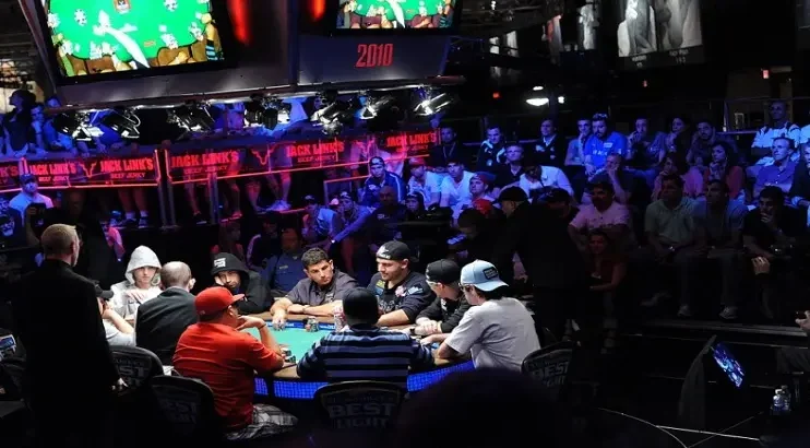 The Beginners Guide Series: Types of Poker Tournaments